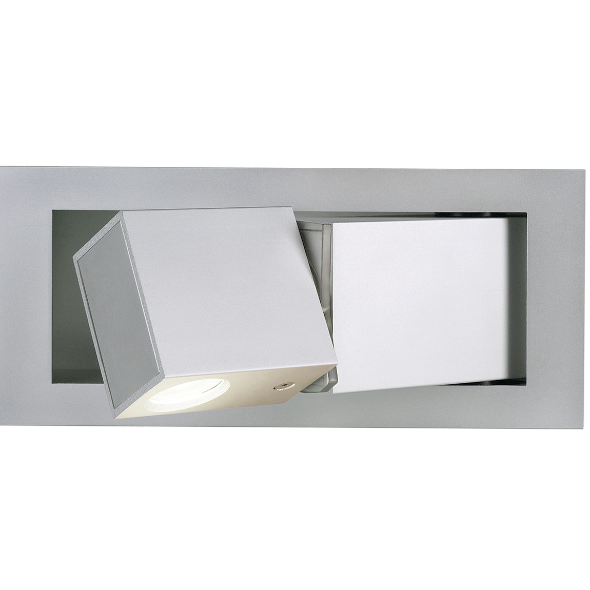 SLV 146242 BEDSIDE LEFT светильник встраиваемый 700мА 3Вт с LED 3000К, 110лм, 110°, серебристый/ синий подсвет