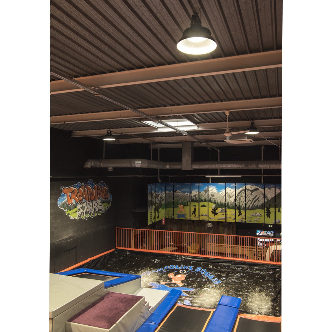 SLV 1003107 PARA FLAC LED DALI светильник на скобе IP65 104Вт c LED 4000К, 90°, 12800лм, черный